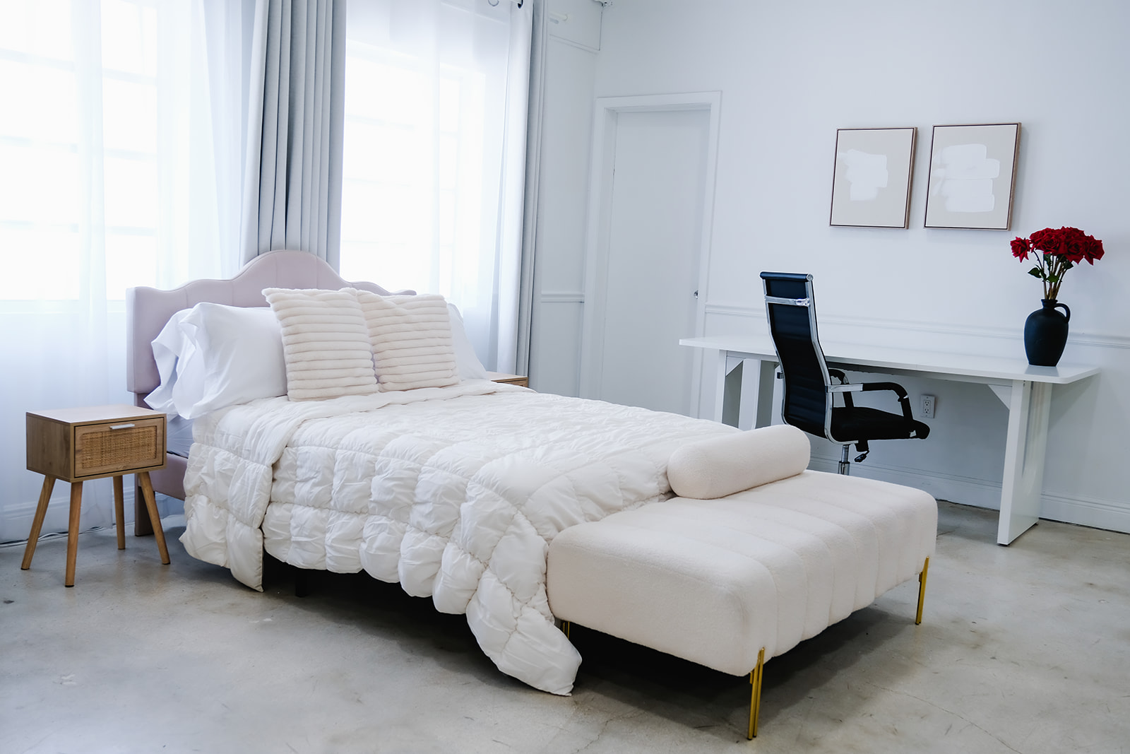 Natural light portrait studio rental in Miami for headshots, families, and branding photos